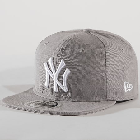 New Era - Casquette Strapback Packable 920 New York Yankees Gris