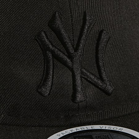 New Era - Casquette Strapback Packable 920 New York Yankees Noir