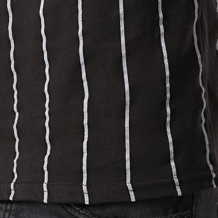 Frilivin - Tee Shirt Poche 9253-A8278 Noir Blanc