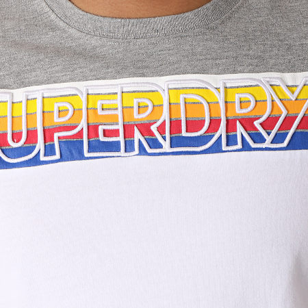 Superdry - Tee Shirt Cali Stripe Embroidery M10104TT Blanc Gris Chiné