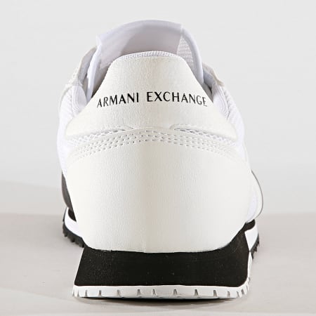 Armani Exchange - Baskets XUX017-XV158 White Black