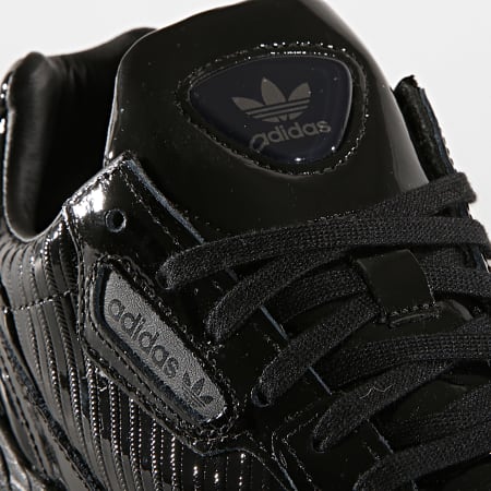 Adidas Originals - Baskets Femme Falcon CG6248 Core Black 