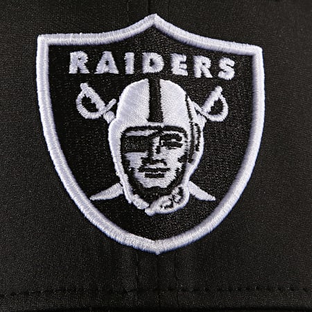 New Era - Casquette Fitted Feather Perfo Oakland Raiders 11871543 Noir