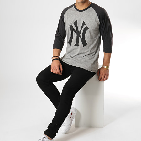'47 Brand - Tee Shirt Raglan New York Yankees Gris Clair Gris Anthracite