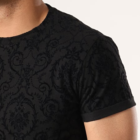 Aarhon - Tee Shirt Oversize 91313 Noir Renaissance