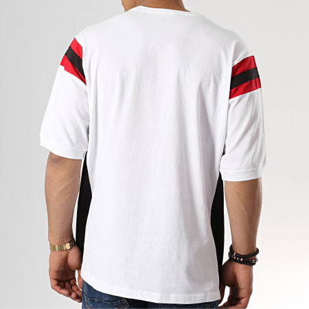 Champion - Tee Shirt 213056 Blanc Noir Rouge