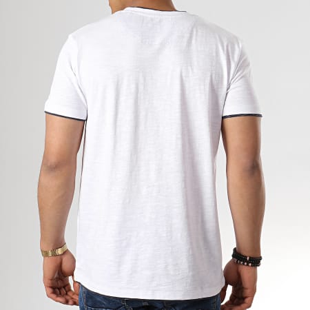 Esprit - Tee Shirt Poche 049EE2K036 Blanc