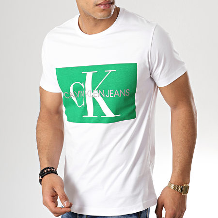 Calvin Klein - Tee Shirt J30J307843 Blanc Vert