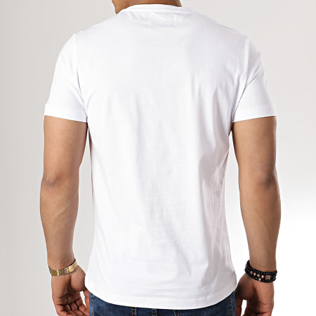 Calvin Klein - Tee Shirt J30J307843 Blanc Vert