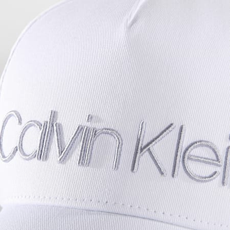 Calvin Klein - Casquette Femme Calvin Klein 5516 Blanc