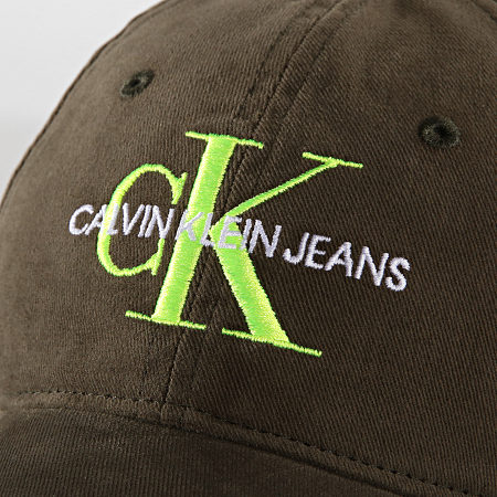 Calvin Klein - Casquette Monogram 4870 Vert Kaki