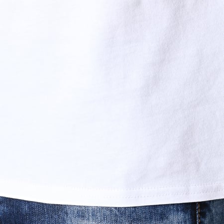 Guess - Tee Shirt Manches Longues M93I57K8FQ0 Blanc