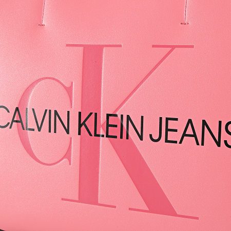 Calvin Klein - Sac A Main Femme Sculpted Monogram 5521 Rose