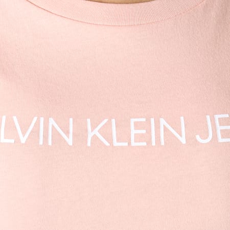 Calvin Klein - Tee Shirt Femme Institutional Logo 7940 Rose Blanc