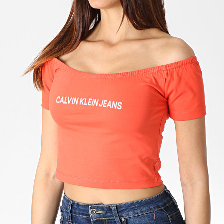 Calvin Klein - Top Femme Crop Col Bateau Institutional Logo 1494 Corail Blanc