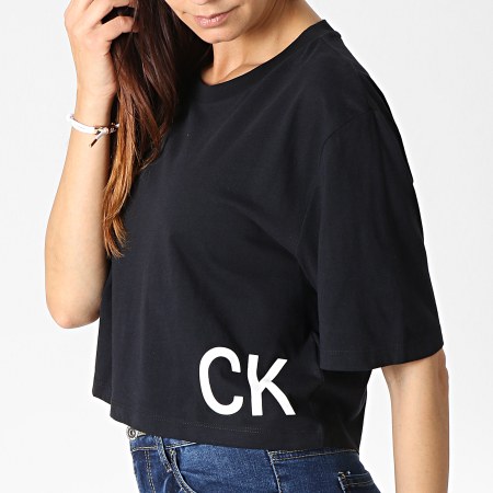 Calvin Klein - Tee Shirt Femme Crop Boyfriend 1509 Noir