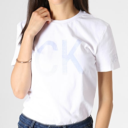 Calvin Klein - Tee Shirt Femme Reversed Logo 1873 Blanc