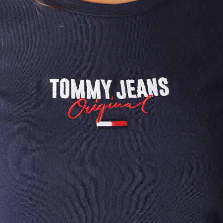 Tommy Jeans - Tee Shirt Femme Slim Modern Logo 7037 Bleu Marine