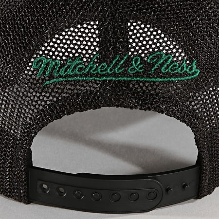 Mitchell and Ness - Casquette Trucker 110 Boston Celtics Noir