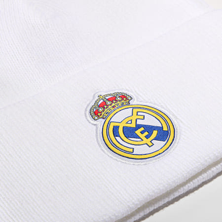 Adidas Sportswear -  Bonnet Real Madrid DY7725 Blanc