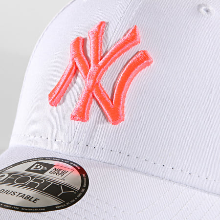 New Era - Casquette Baseball 9Forty League Essential 94 New York Yankees 12062846 Blanc Rose Fluo