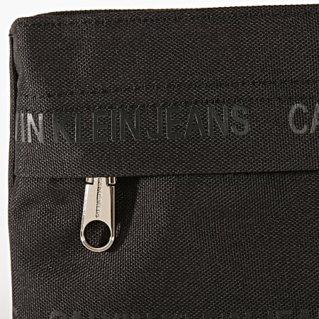 Calvin Klein - Sacoche Essential Micro Flatpack 4962 Noir