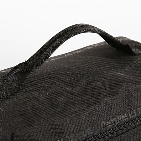 Calvin Klein - Trousse De Toilette Sport Essential Washbag 5000 Noir