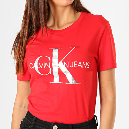 Calvin Klein - Tee Shirt Femme Metallic Monogram 1508 Rouge Argenté Blanc