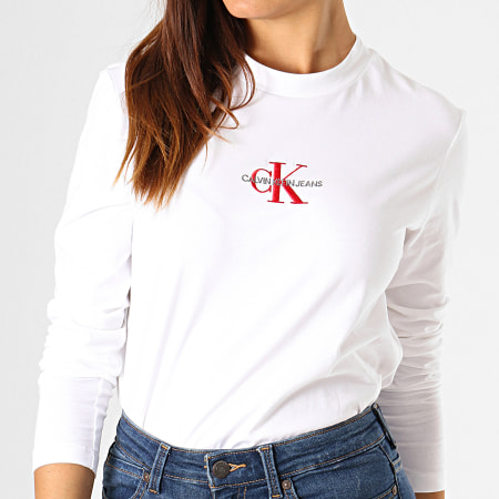 Calvin Klein - Tee Shirt Manches Longues Femme Monogram Embroidery 1804 Blanc Rouge Gris
