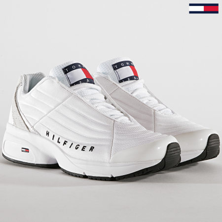 Tommy Hilfiger - Baskets Femme Heritage Tommy Jeans Sneaker EN0EN00662 White