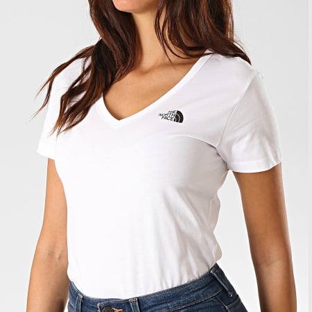 The North Face - Tee Shirt Slim Femme Col V Simple Dome A3H6 Blanc