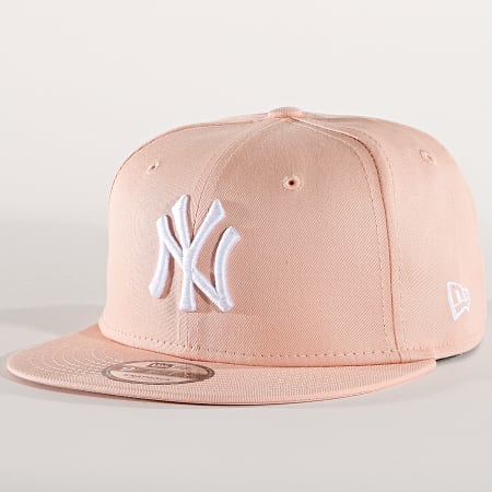 New Era - Casquette Snapback 9Fifty League Essential 12040443 New York Yankees Rose