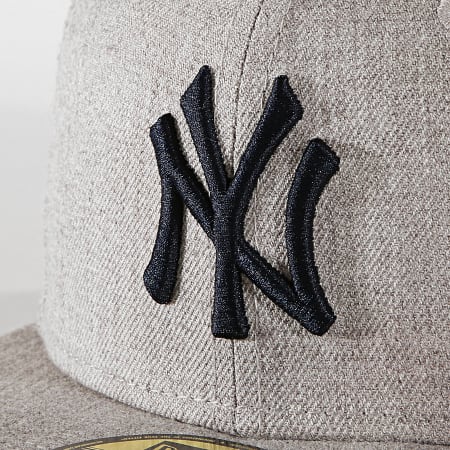 New Era - Casquette Fitted 59Fifty 12040472 New York Yankees Gris Chiné