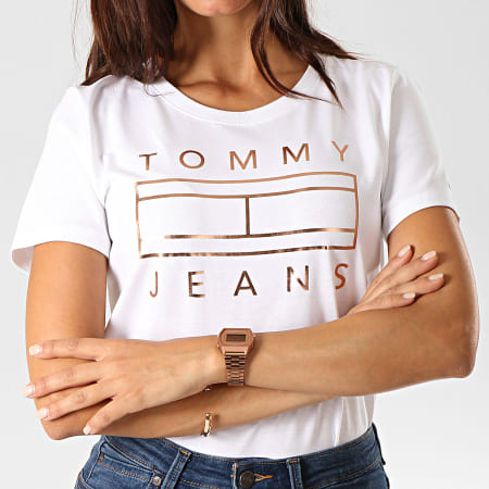 Tommy Jeans - Tee Shirt Femme Metallic Logo 7158 Blanc Cuivre