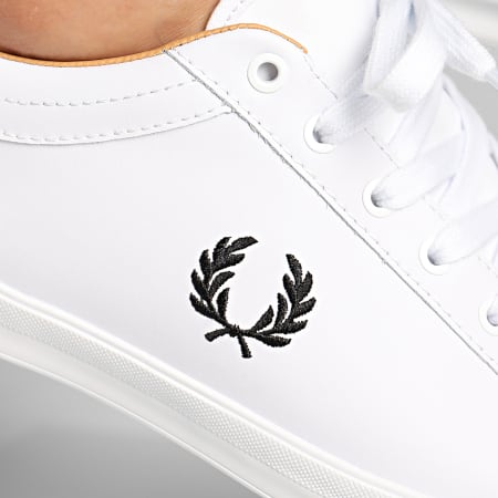 Fred Perry - Baskets B6158 Baseline Leather White