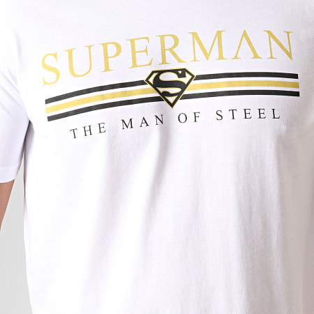 DC Comics - Camiseta Superman Institutional Man Of Steel Blanca