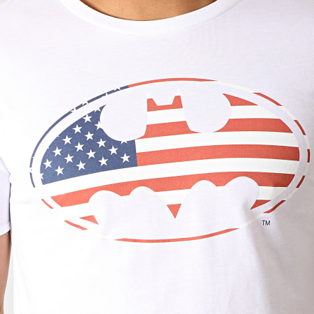 DC Comics - Camiseta USA Blanca