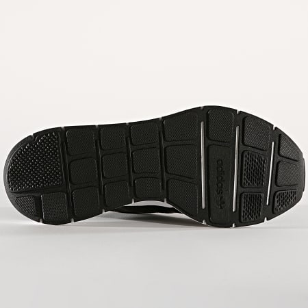 Adidas Originals - Baskets Swift Run EE4444 Core Black Footwear White