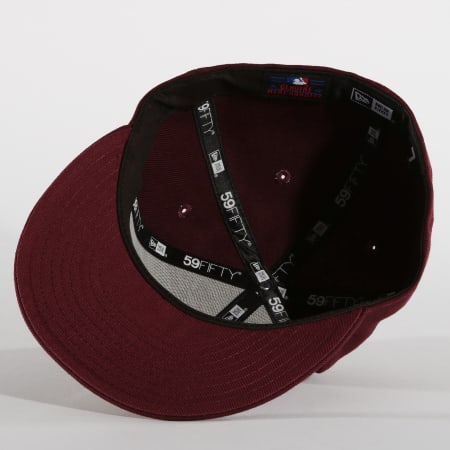 New Era - Casquette Fitted 59Fifty League Essential 12040446 New York Yankees Bordeaux