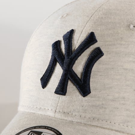 New Era - Casquette 9Forty Jersey Essential 1240621 New York Yankees Gris Chiné