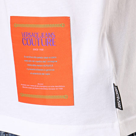 Versace Jeans Couture - Tee Shirt UUM600 B3GUB7M1-30288 Blanc Doré