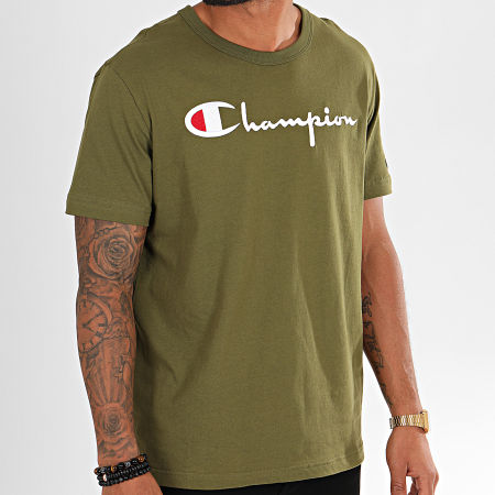 Champion - Tee Shirt Big Script 210972 Vert Kaki