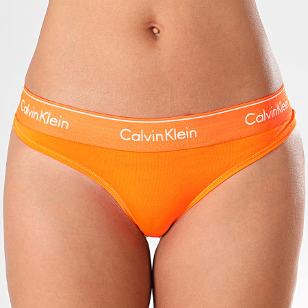 Calvin Klein - Tanga Mujer QF1672E Naranja Neón