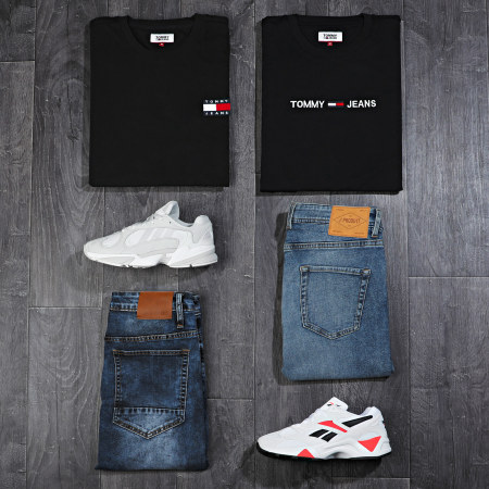 Tommy Jeans - Camiseta de manga larga Badge 6958 Negro