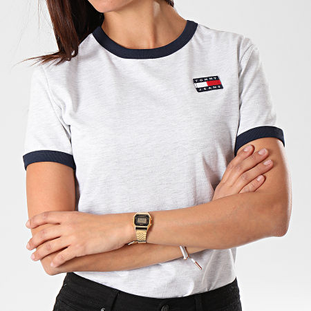 Tommy Jeans - Camiseta Ringer Badge para mujer 7226 Heather Grey