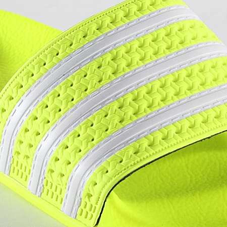 Adidas Originals - Claquettes Adilette EE6182 Solar Yellow Footwear White