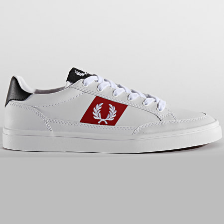 Fred Perry - Baskets Deuce Leather B7120 White