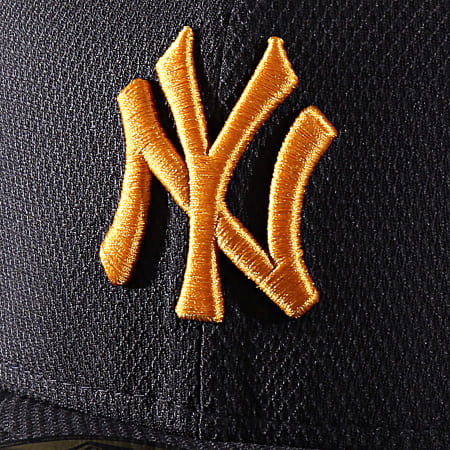 New Era - Gorra entallada 59Fifty Training Mesh 12040394 New York Yankees Gris carbón