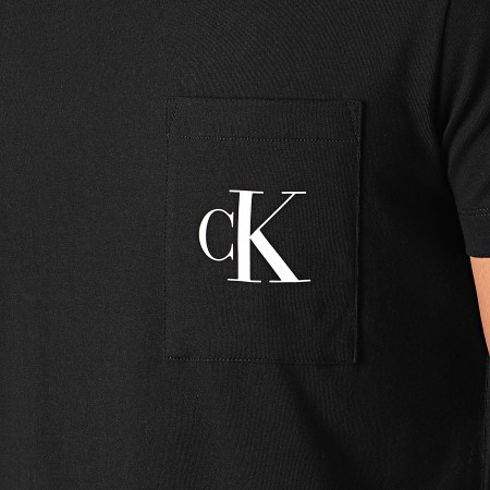 Calvin Klein - Tee Shirt Poche Slim Monogram 5578 Noir