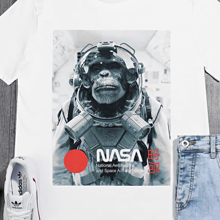 NASA - Tee Shirt Chimp In Space Blanc